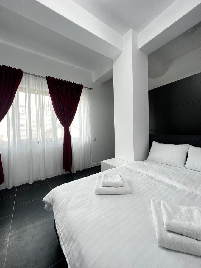 Cozy Aparthotel - Central City Suceava Eksteriør billede