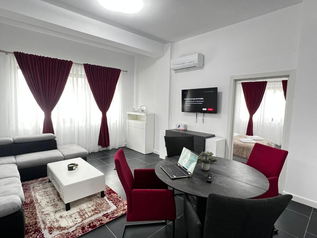 Cozy Aparthotel - Central City Suceava Eksteriør billede