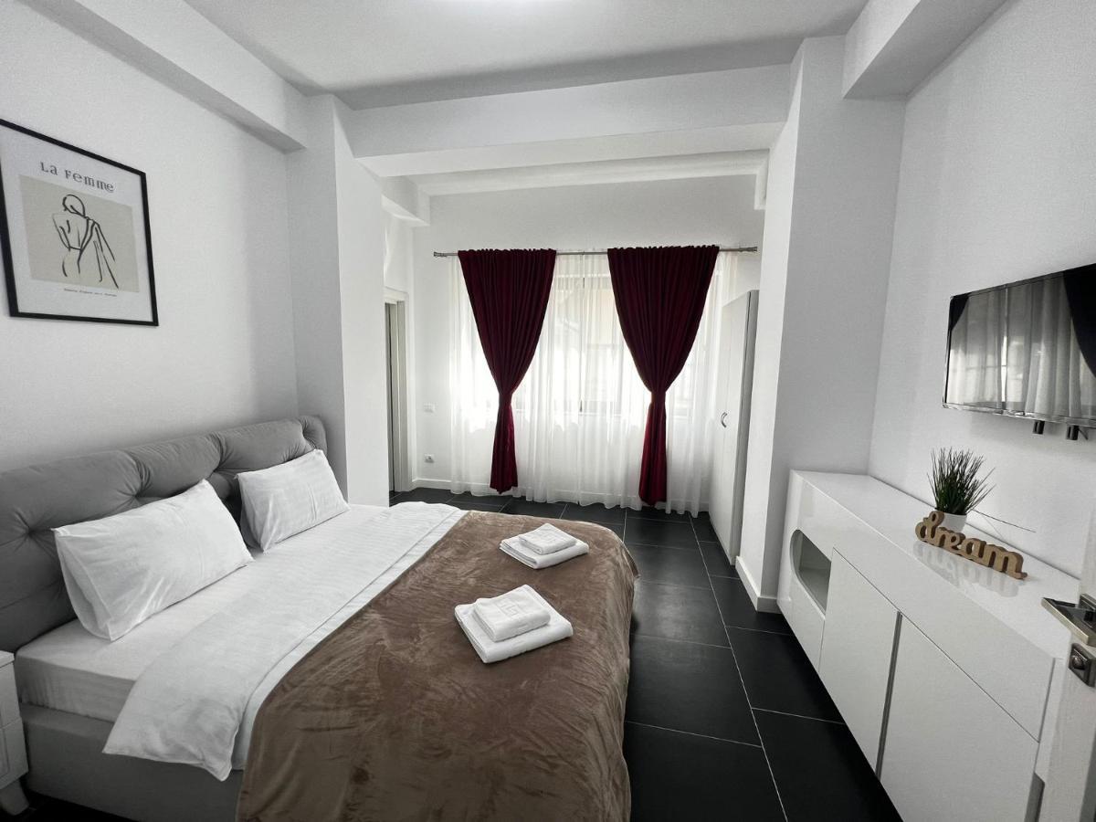 Cozy Aparthotel - Central City Suceava Eksteriør billede