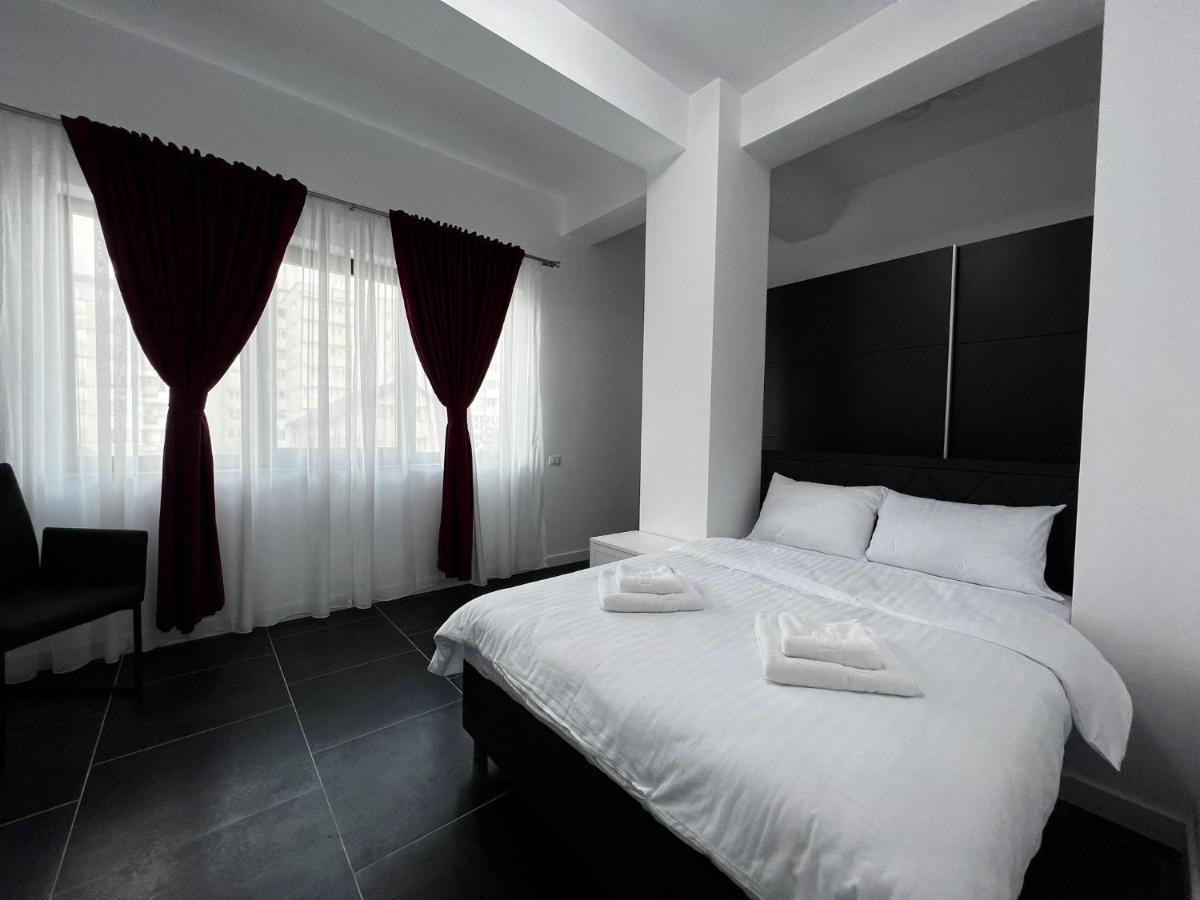 Cozy Aparthotel - Central City Suceava Eksteriør billede