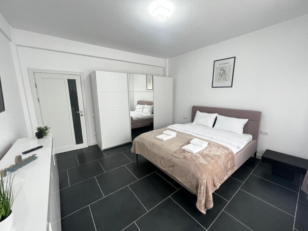 Cozy Aparthotel - Central City Suceava Eksteriør billede