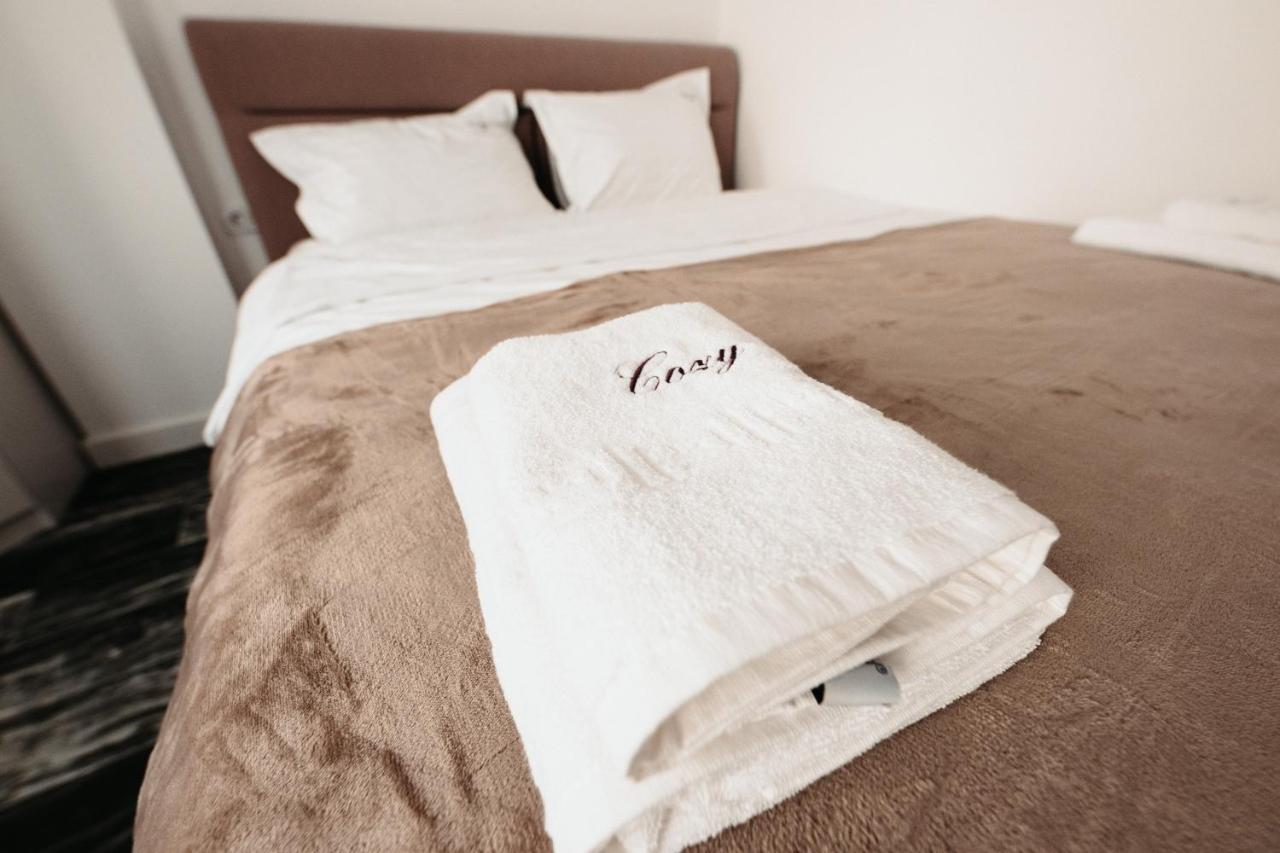 Cozy Aparthotel - Central City Suceava Eksteriør billede