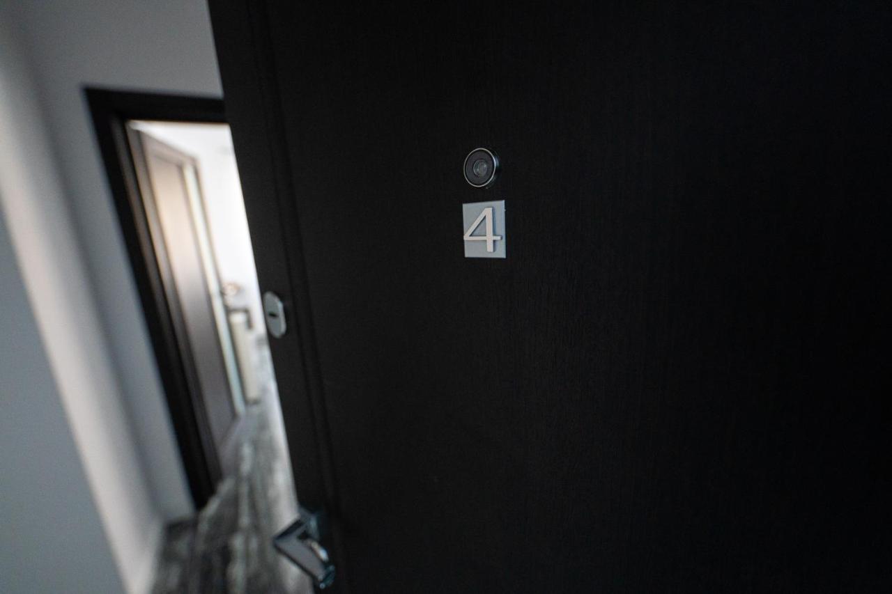 Cozy Aparthotel - Central City Suceava Eksteriør billede